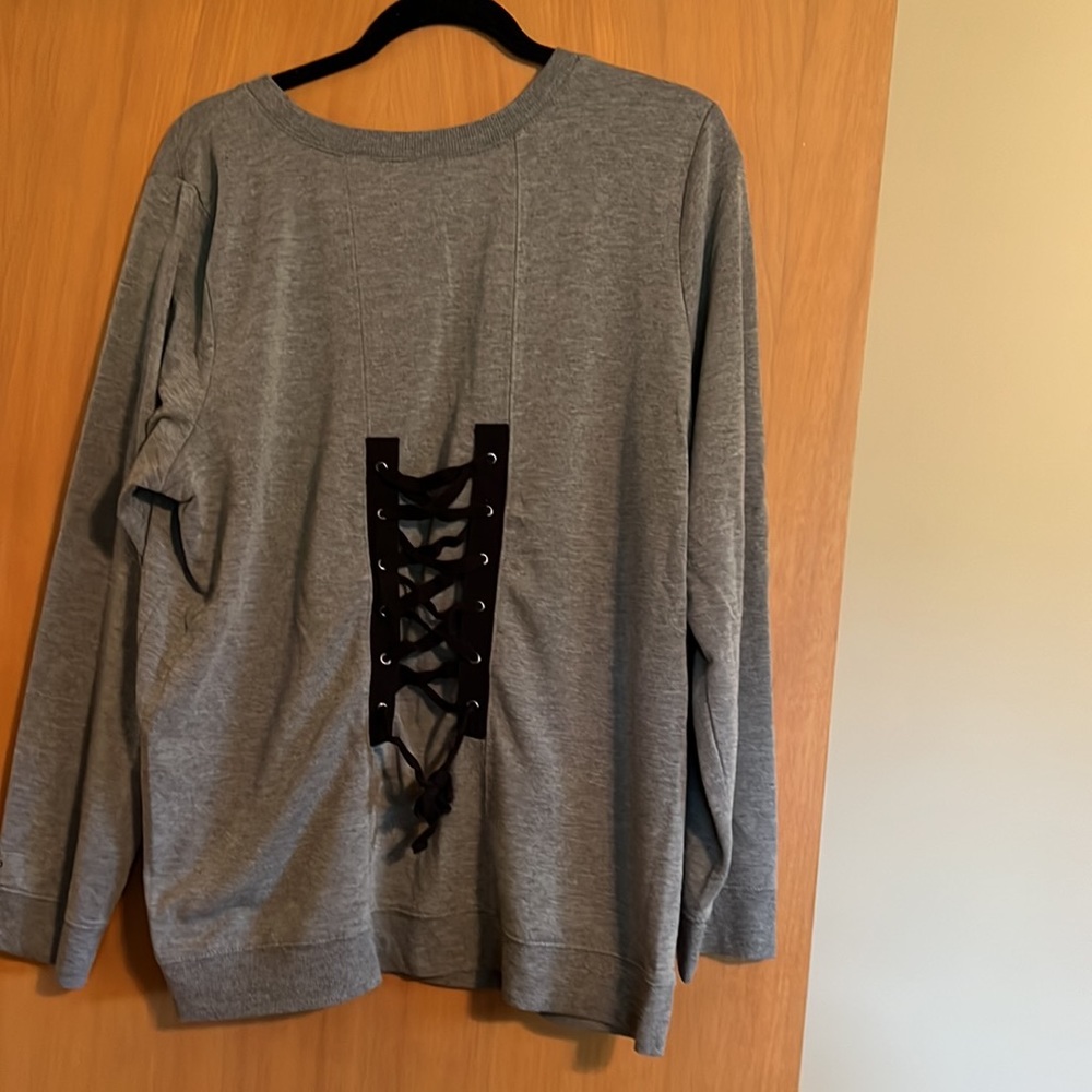 Grey tunic - Picture 2 of 3
